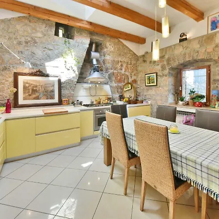Holiday home Holiday Brituh